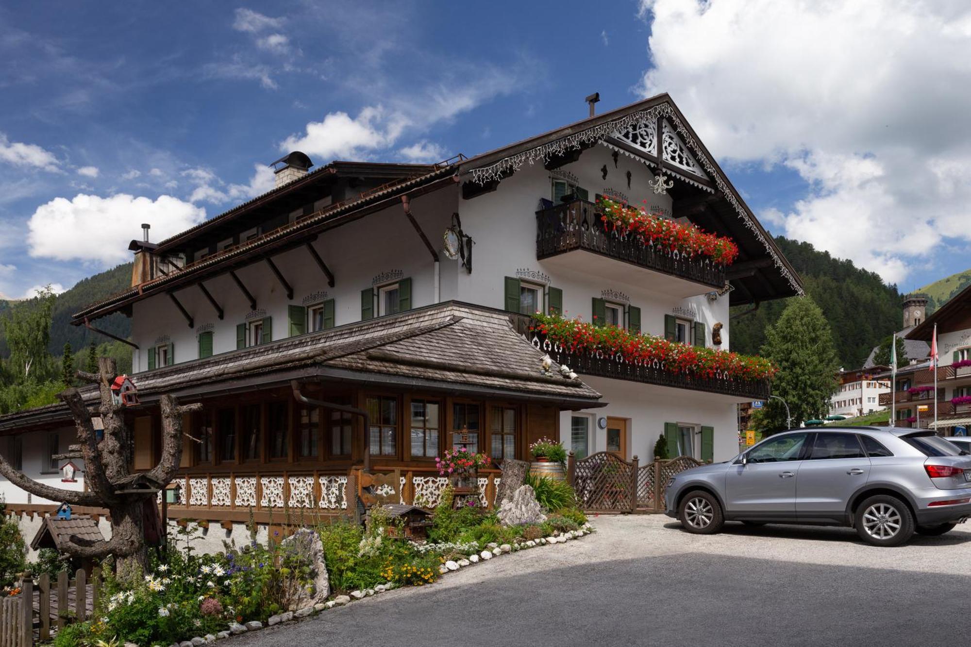 Appartamenti Stefan Campitello di Fassa Exterior photo